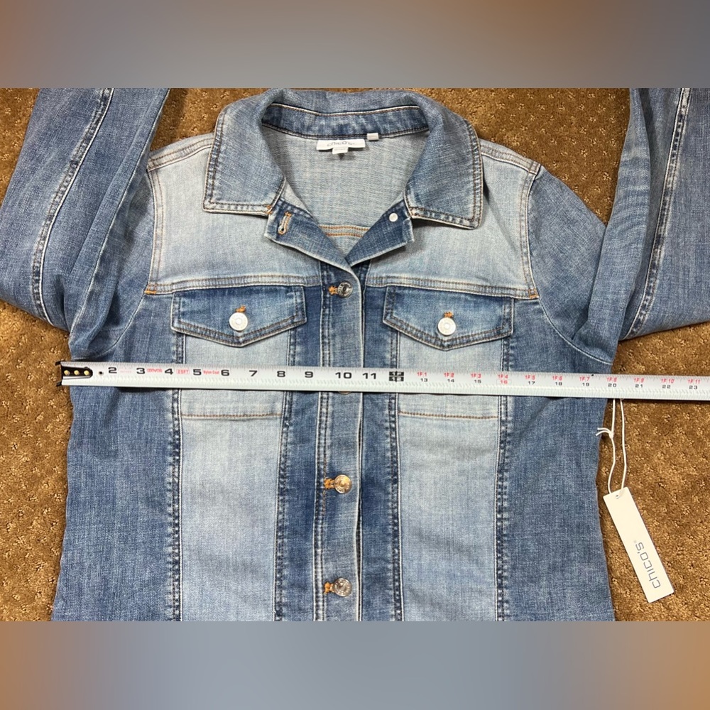 Chico’s women jean jacket - Picture 4 of 13